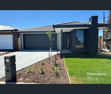 14 Woolwich Walk, Wyndham Vale, Vic 3024 - Photo 4