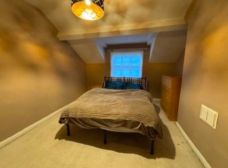 1 Bed Flat, West Street, LE1 - Photo 3