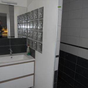 AU CENTRE VILLE DE ST QUENTIN STUDIO MEUBLE - Photo 3