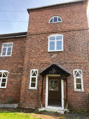 3 bedroom terraced house to rent - Photo 1