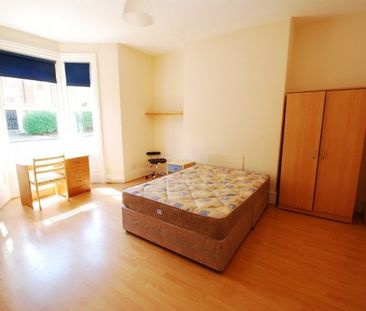 2 Bed - Bayswater Road, Jesmond - Photo 5