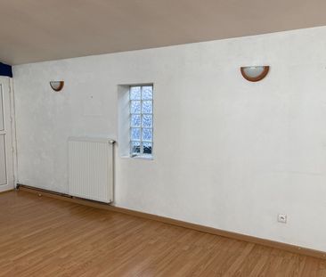 Location Appartement 4 pièces 80m² - Photo 3