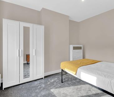 5 Burleigh Road - Photo 1