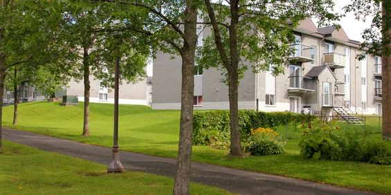 3 1/2 Québec - Sortie Laveuse-sécheuse - Photo 3