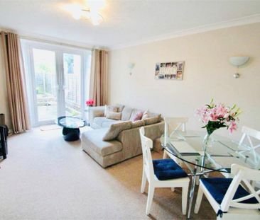 2 bedroom ground floor flat to rent - Photo 6
