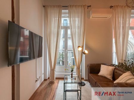 Piso de alquiler en Calle de Atocha, 7, Sol - Photo 2