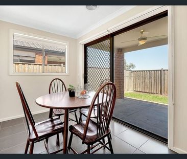 Stylish Modern Family 4 Bedroom Home - Photo 3