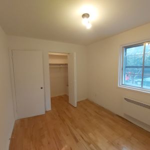 4 ½, 2 Chambres, Centre-sud, 1 Mois Free - Photo 2