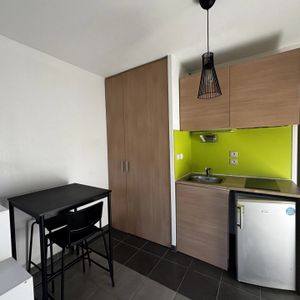 Location Appartement 1 pièce 22m² CASTELNAU LE LEZ 34170 - Photo 2