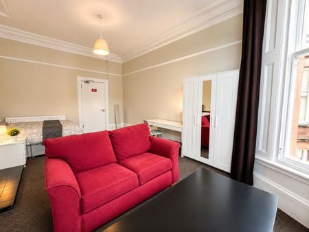 6 Bed Flat, Wilton St, G20 - Photo 2