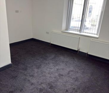 8 bedroom house share to rent - Photo 2