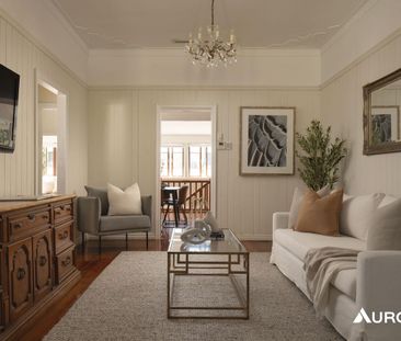A Grand Hawthorne Queenslander with Timeless Character and Exceptio... - Photo 1