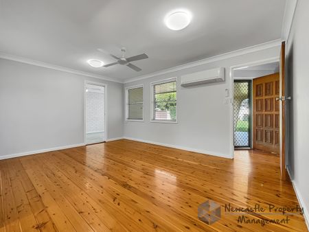 38 Etheridge Crescent, Edgeworth - Photo 2