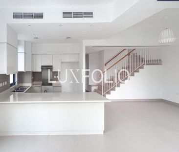 AVAILABLE NOW | SINGLE ROW | VACANT - Photo 2