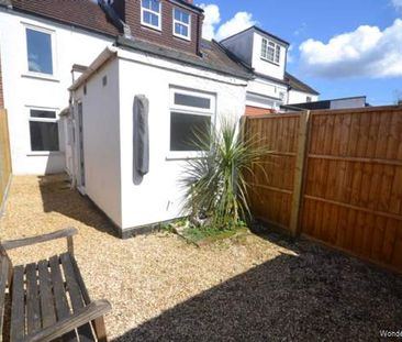 2 bedroom property to rent in Reading - Photo 2