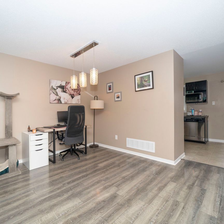 For Lease - 309 Galston Private, Orleans - Convent Glen and Area, Ontario - Photo 1