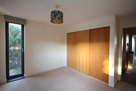 2 bed flat for rent in Liberton - Photo 3