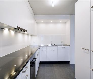Helle, moderne Wohnung im Grünen - Foto 4