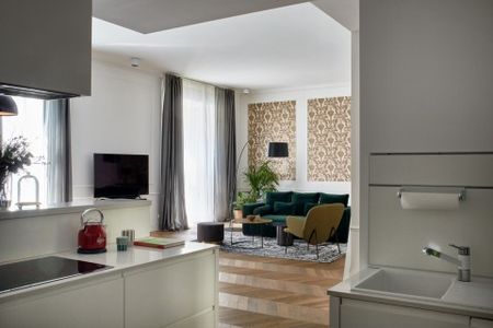 Dorottya utca - Fotó 3