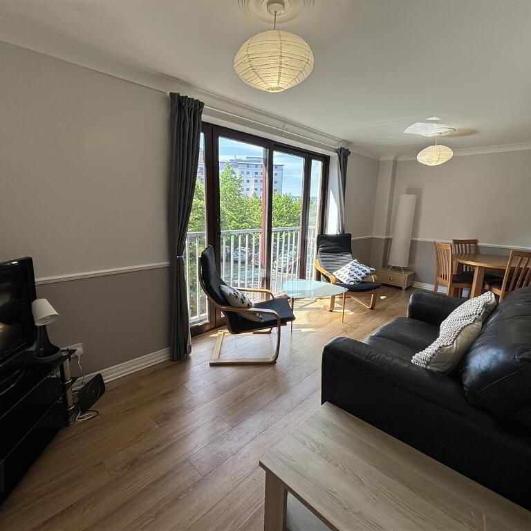 Apartment 5 St. Johns Wharf 1-3 Laganbank Road, Belfast, BT1 3LT - Photo 1