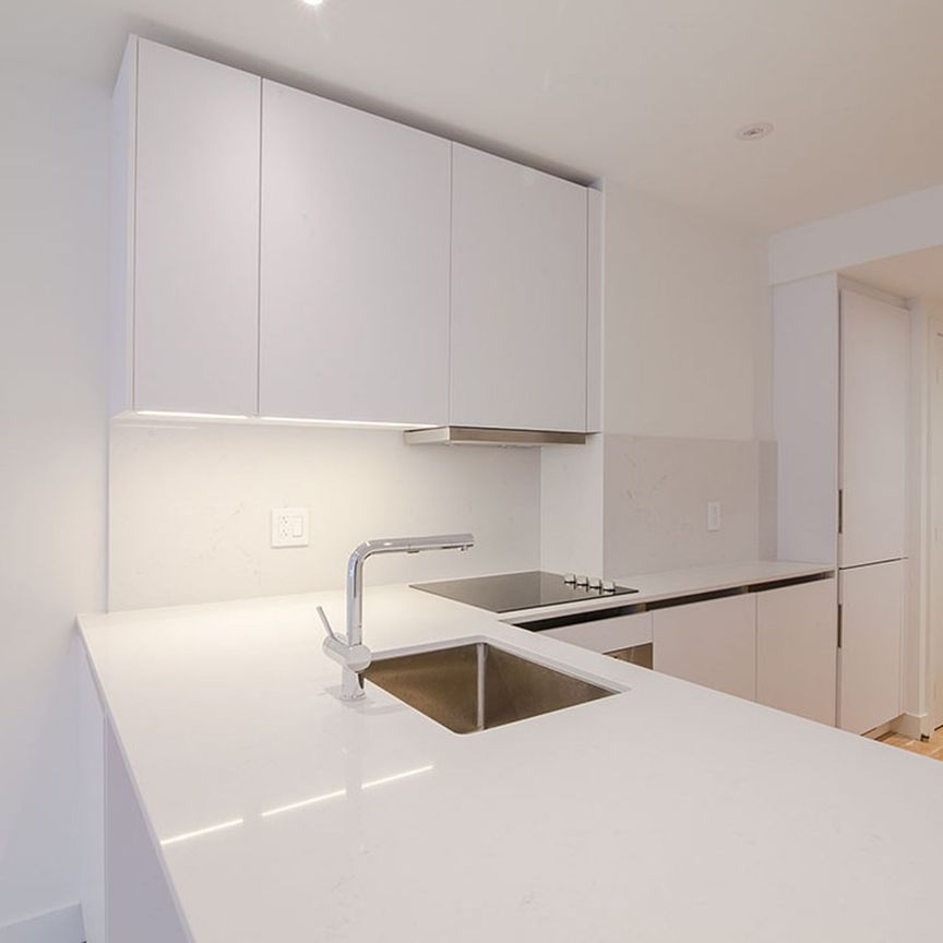 3495 Rue de la Montagne - Photo 1