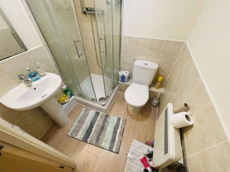 St. Andrews Road, Avonmouth, BS11 - Photo 2