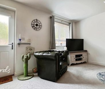 2 bedroom terraced house to rent - Photo 3
