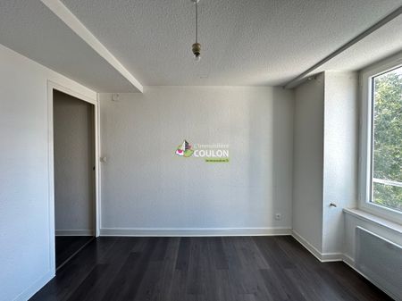 Appartement - 2 pièces - Jaude/Banque de France - Photo 2