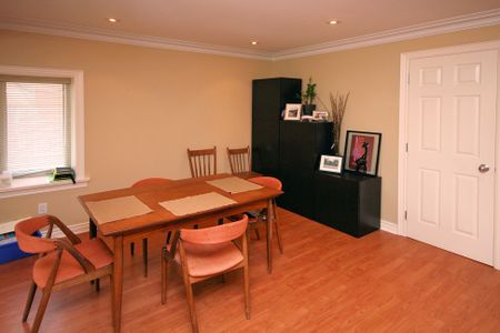 For Lease - 17 Bales Avenue, Toronto, Ontario - Photo 4