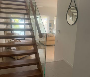 Hope Island - Photo 5