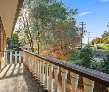 Bright and Spacious Coastal Retreat - Photo 4