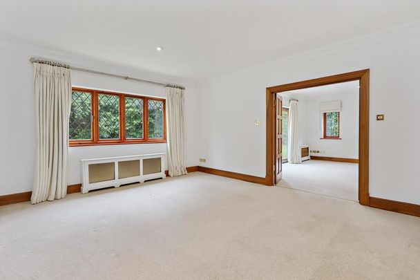 7 bedroom detached house to rent - Photo 1