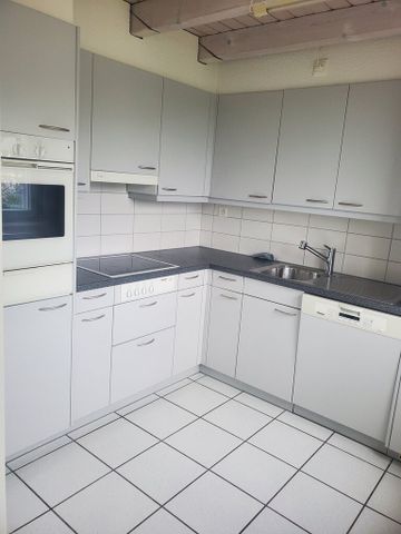 Einmalige Gelegenheit - charmante Dachwohnung an ruhiger Lage! - Photo 2