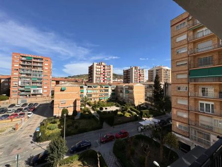 Piso de alquiler en Calle Víctor Hugo, 5, Campo Verde - Photo 2