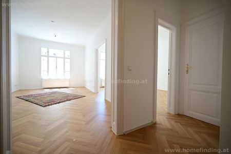 Erstbezug: wunderschöne Altbauwohnung mit Klopfbalkon I unbefristet - Foto 4