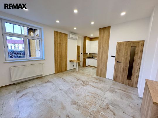 Pronájem bytu 1+kk v osobním vlastnictví 34 m², Karviná - Fotografie 1