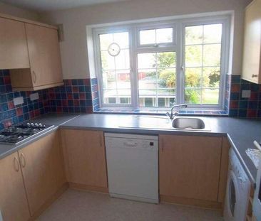 Oxford Court, Ashley Road, Epsom, Surrey, KT18 - Photo 2