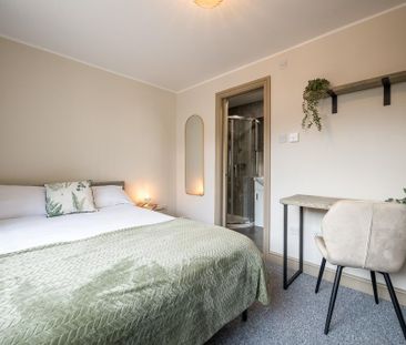 1 bedroom in a house share to rent - Photo 6
