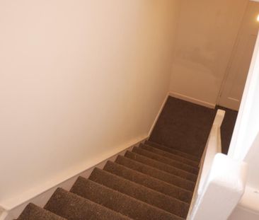 2 bedroom house to rent - Photo 3