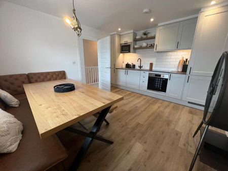 2 bedroom flat to rent - Photo 3