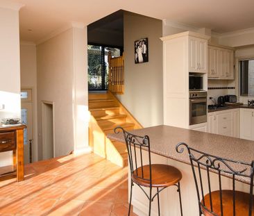 Spacious Family Home With Beautiful Views! - Photo 6