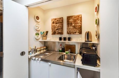 1 bedroom semi-detached house to rent - Photo 4