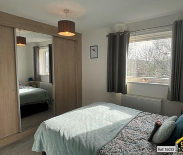 2 bedroom semi-detached house to rent - Photo 5