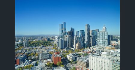 Furnished 2-Bedroom, 2-Bathroom Apartment in Swanston Central - Photo 3