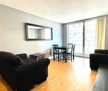 2 bedroom in Projection West, Reading - Photo 1