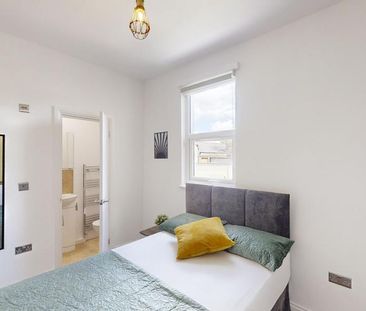 10 bedroom terraced house to rent - Photo 1