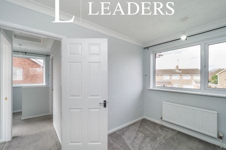 3 bedroom house to rent Sandringham Drive, Loughborough, Leicestershire, LE11 - Photo 3