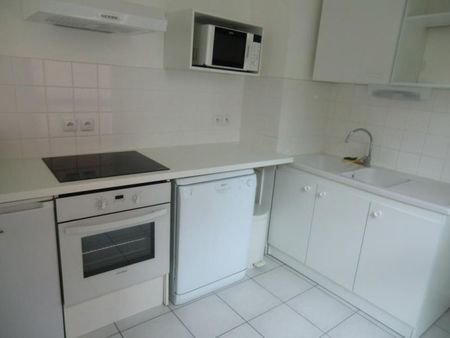 Location Appartement 2 pièces 43m² ROUEN 76000 - Photo 3