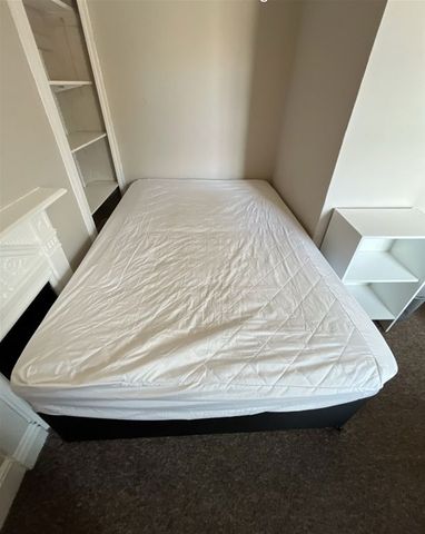 St Clements Street, Oxford, Oxford - Photo 4