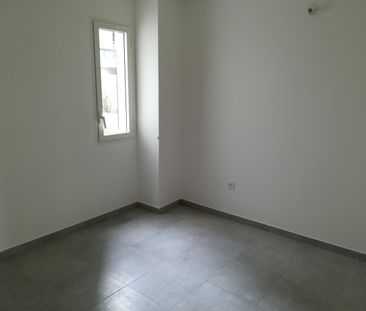 A louer appartement T4 dans résidence récente à SAINT PIERRE - Photo 5